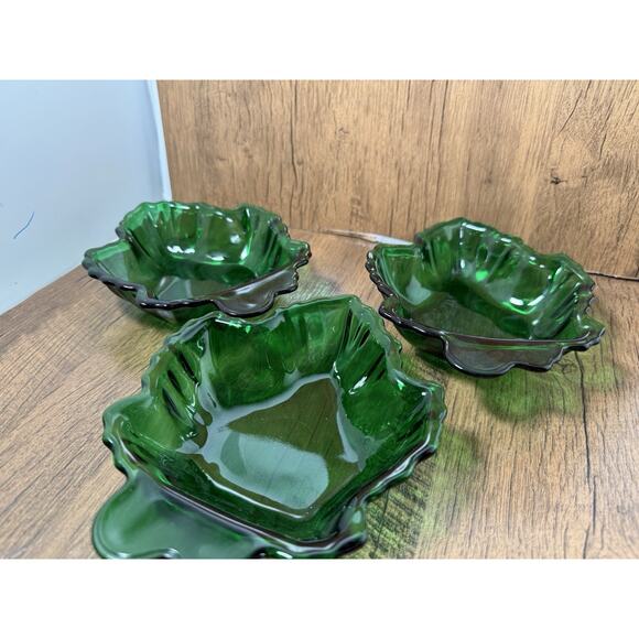 Anchor Hocking Other - Vintage Anchor Hocking Forest Green Maple Leaf Dessert Bowl Set of 3